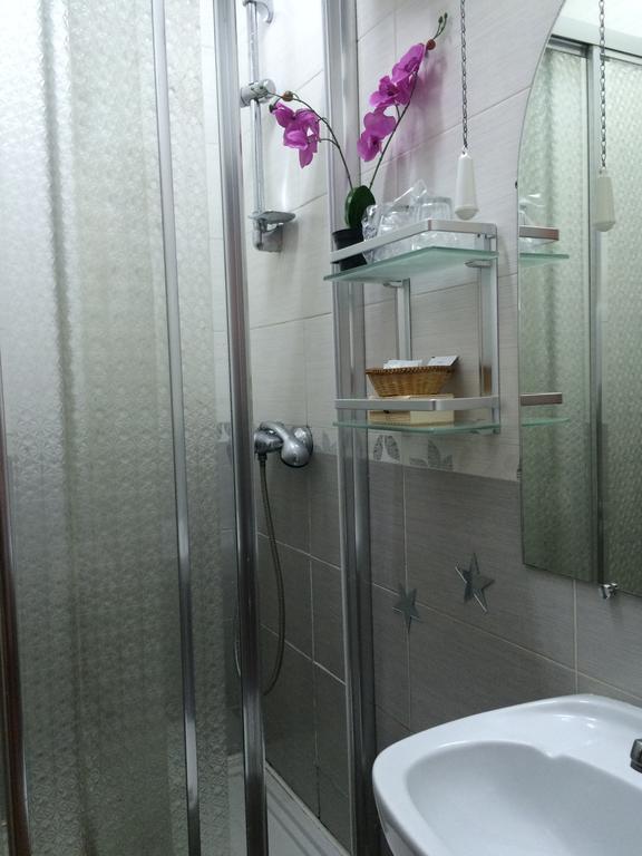 马德里 阿利斯特旅馆酒店 外观 照片